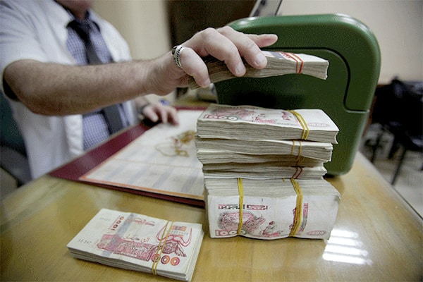 قروض الآلات والمكينات: دعماً لتطوير المشاريع