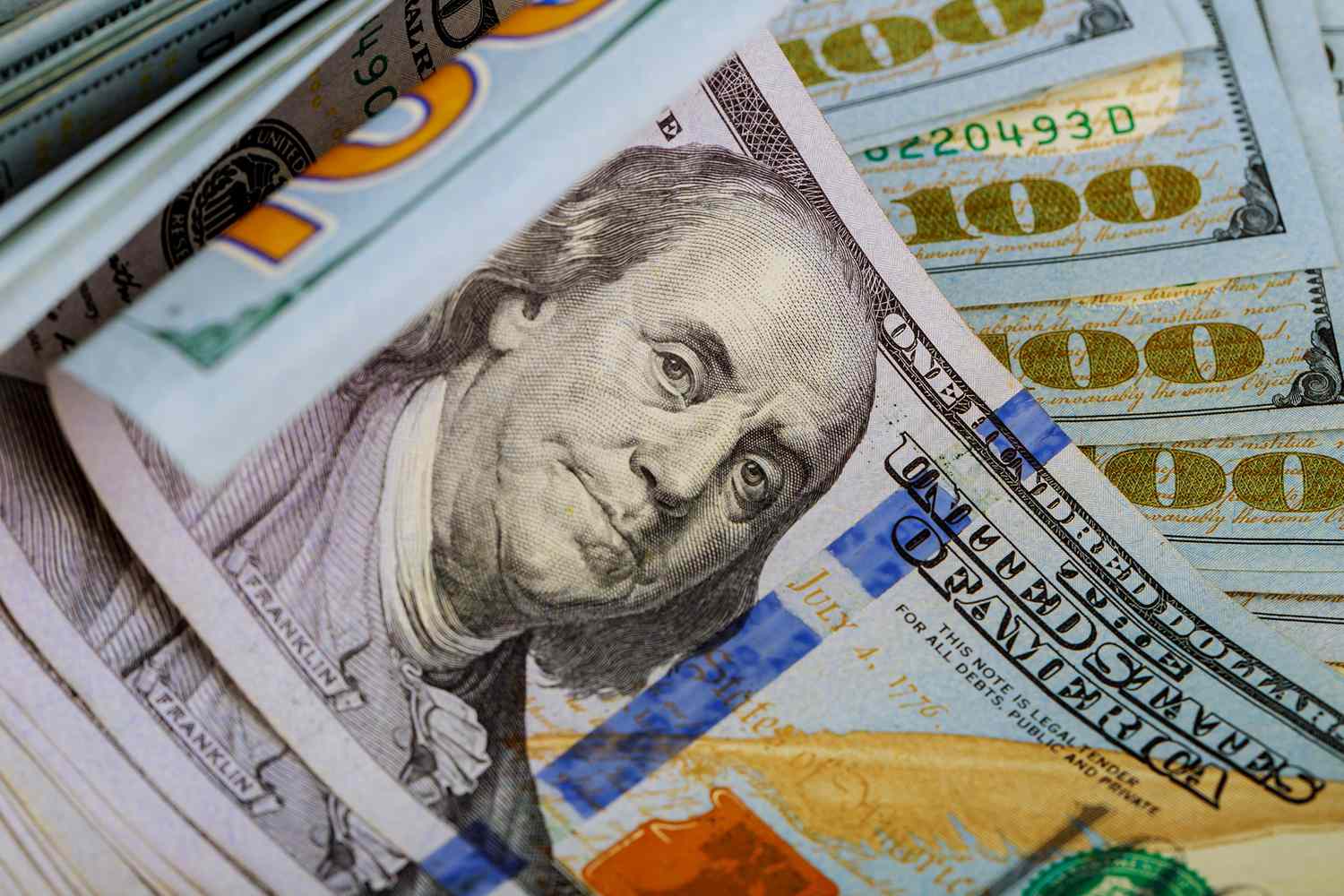 مساعدات الدولة في الجزائر: فرص استئجار المساكن والمعدات والسيارات لدعم المشاريع الصغيرة